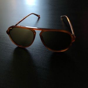 Gucci Sunglasses 🕶